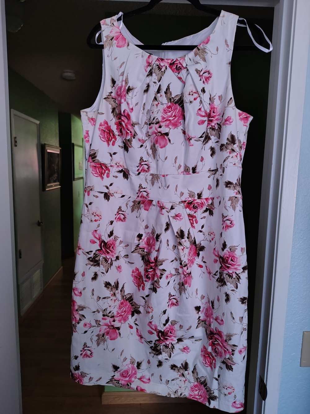 AGB White Midi Dress with Pink Rose Floral Print Size 16